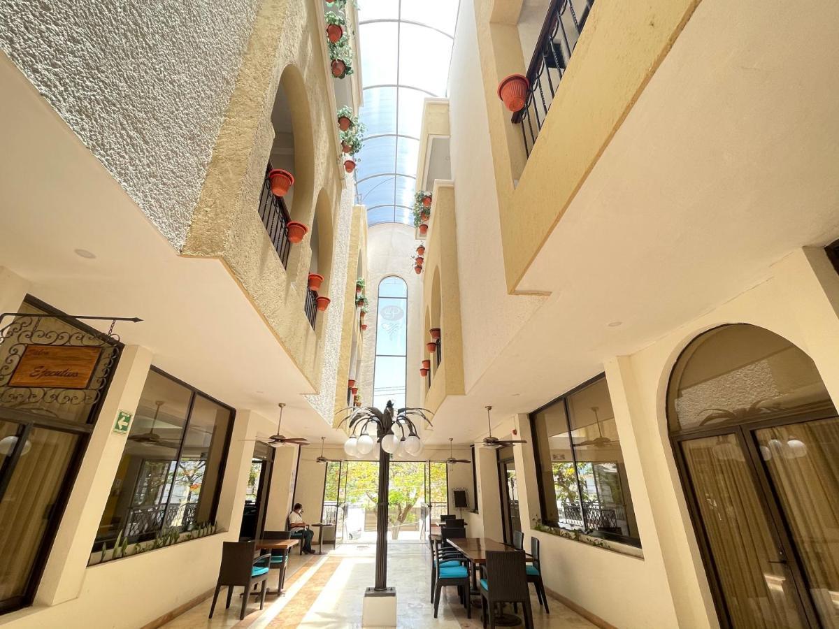 Hotel Del Paseo Campeche Exteriör bild