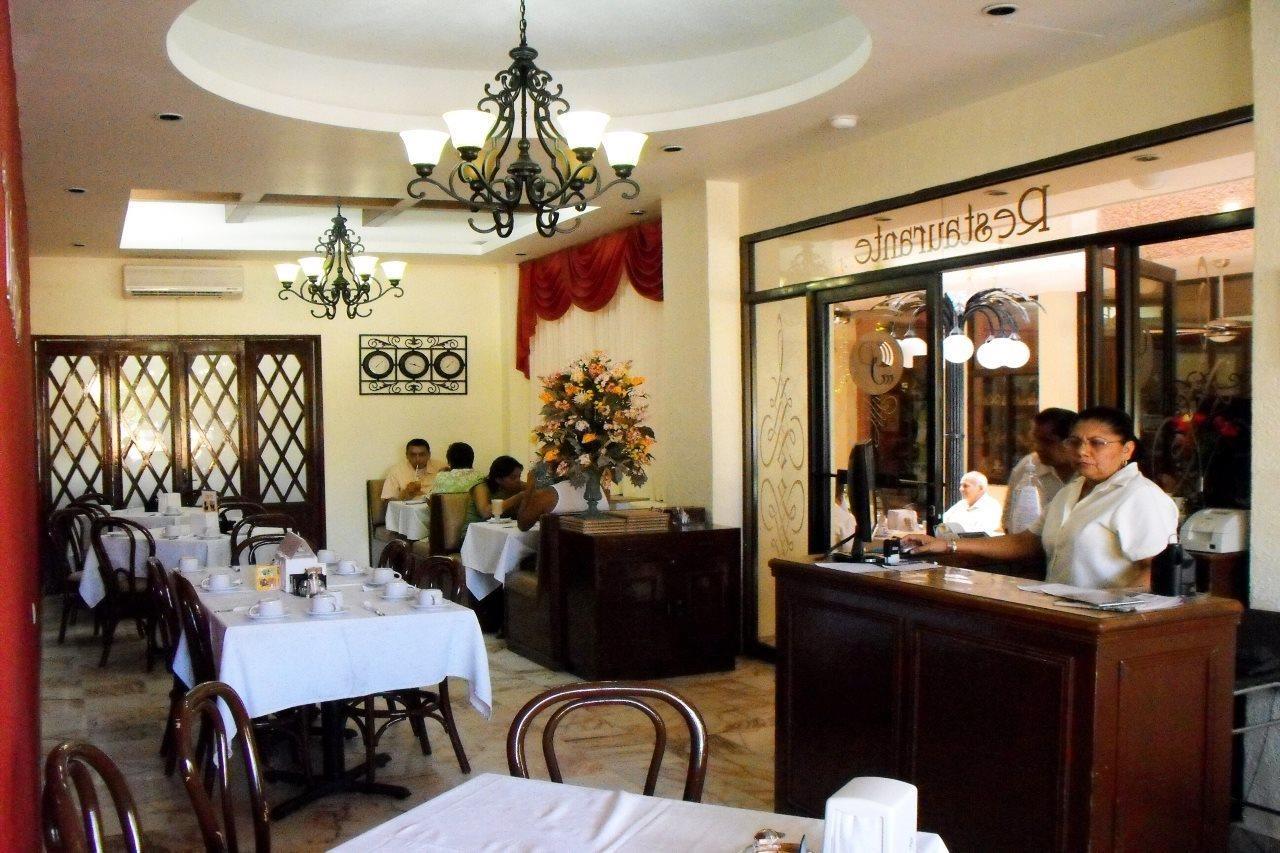 Hotel Del Paseo Campeche Exteriör bild
